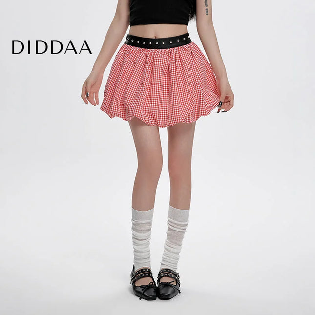 Red And White Plaid Studded Belt A-Line Skirt - S / Red - Skirts
