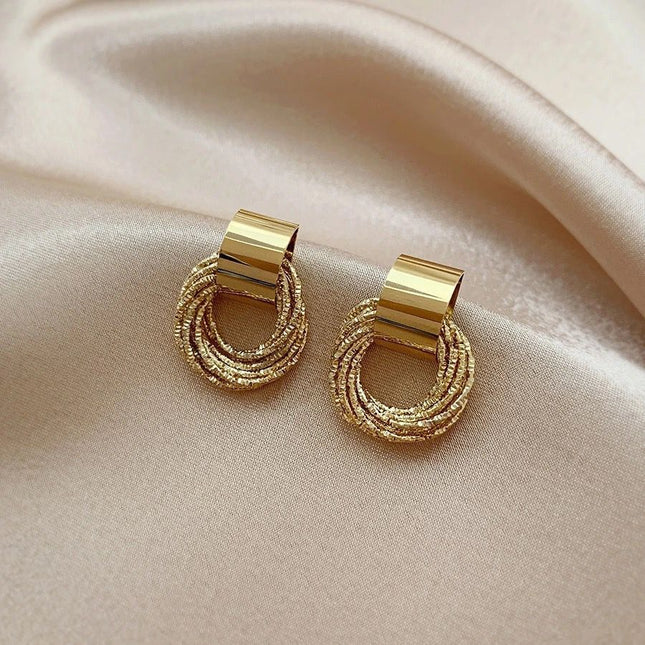 SOUVOIR Gold 14K Gold Plated Earrings Retro Earrings | Gold Luxury Hoop Earrings