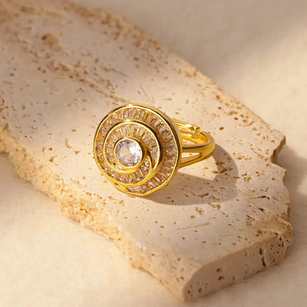 Roly Ring