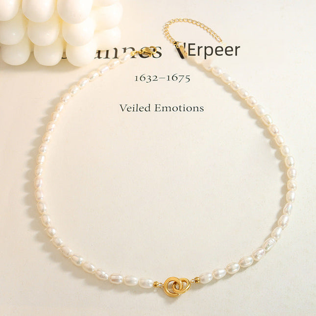 French non-fading niche light luxury double-ring buckle freshwater pearl versatile titanium steel gold-plated necklace non-fading jewelry women