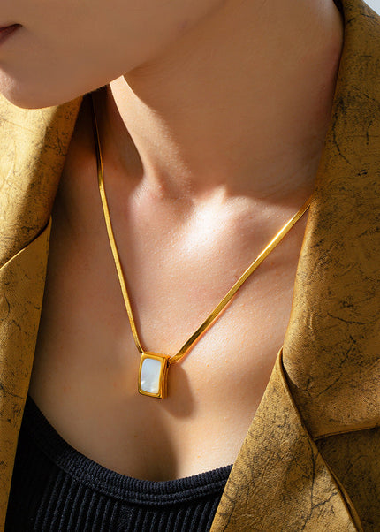 Saddle Necklace