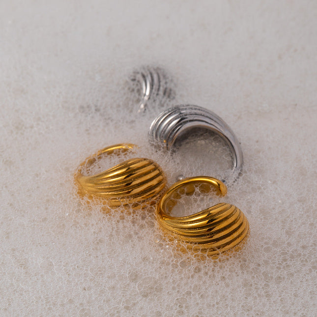 INS New 18k Gold Stainless Steel Striped Water Drop Ear Clip Jewelry Fashion Personality Ladies Gift Jewelry