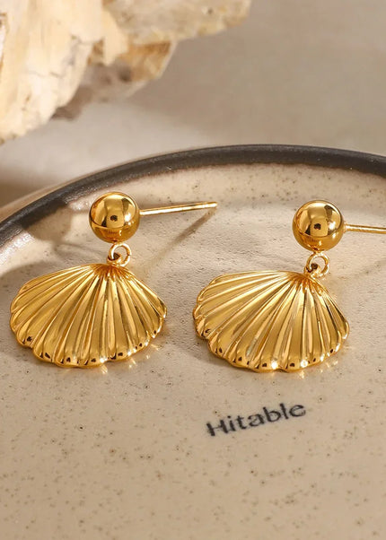 European and American cross-border gold-plated shell stud earrings, high-end fashion, niche, simple steel bead earrings, stainless steel metal earrings