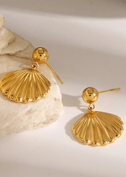 European and American cross-border gold-plated shell stud earrings, high-end fashion, niche, simple steel bead earrings, stainless steel metal earrings