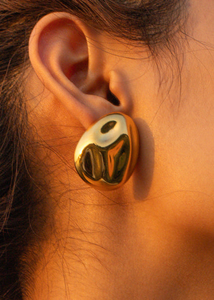 Jieding Europe and the United States 18k gold titanium steel stud earrings light luxury high-end earrings do not fade jewelry stainless steel cross-border