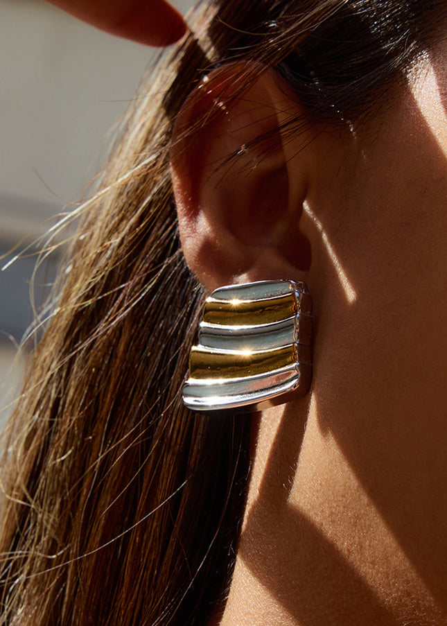 Jieding European and American stainless steel color-blocked earrings, light luxury, high-end earrings, non-fading titanium steel jewelry, design sense