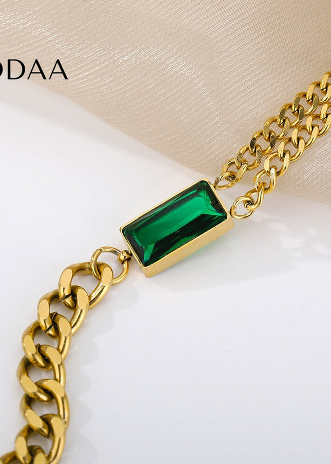Seconde Bracelet | Gold Zirconia Green Stone Chain Link Bracelet - Gold - Bracelets