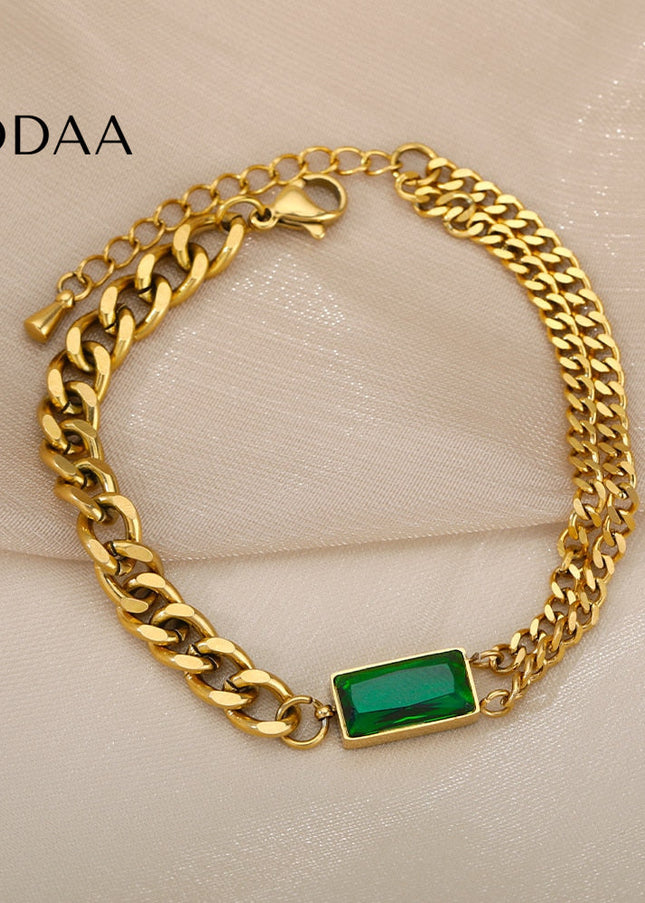 Seconde Bracelet | Gold Zirconia Green Stone Chain Link Bracelet - Gold - Bracelets