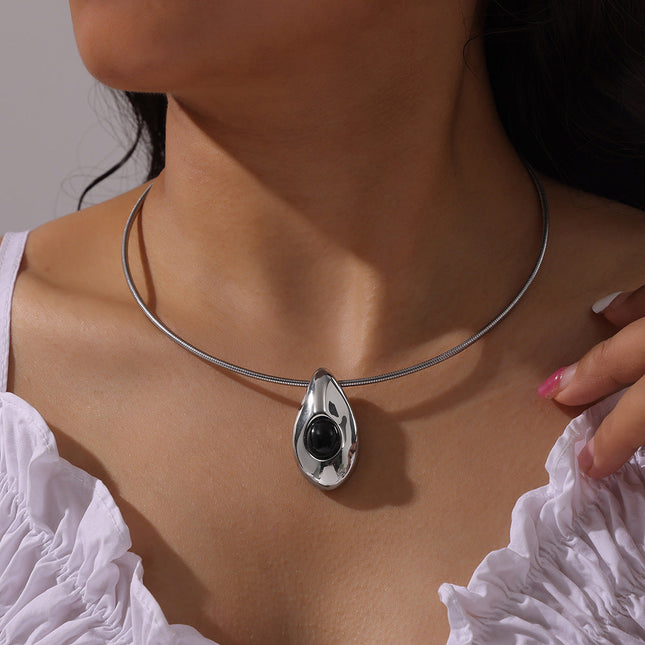 Serene Necklace