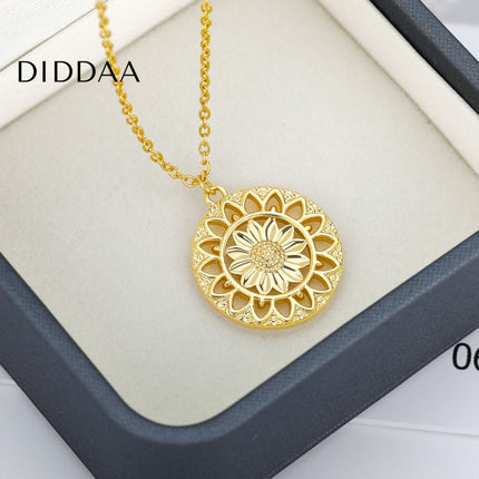 Sierra Pendant Necklace | Gold Large Sun Chain - Necklaces
