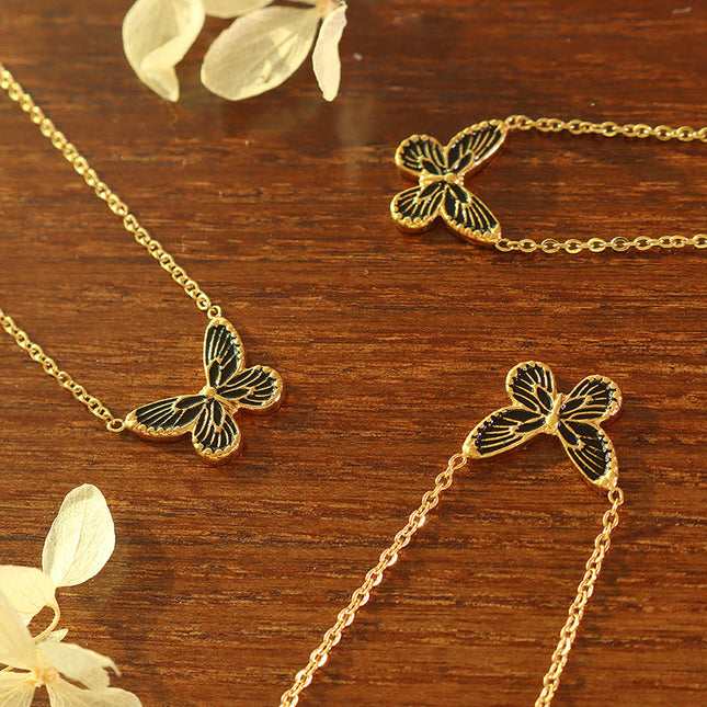 Snowdrop Necklace