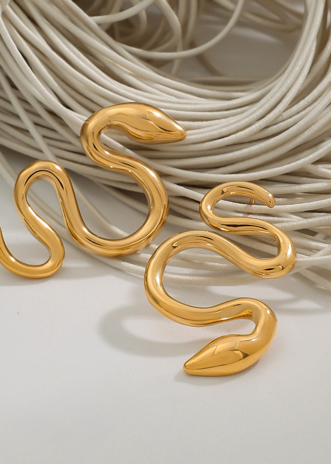 Jieding European and American stainless steel snake stud earrings, light luxury, high-end earrings, non-fading, titanium steel jewelry, cross-border earrings