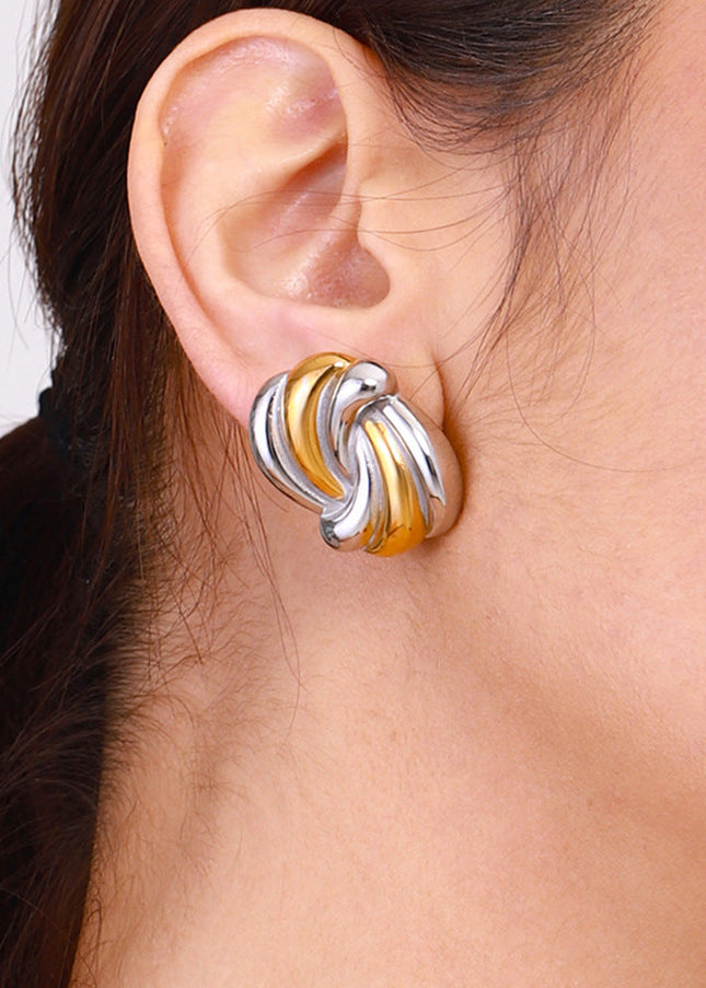 Jieding European and American stainless steel wave contrast earrings 18k high-end fashion earrings titanium gang commuter accessories cross-border