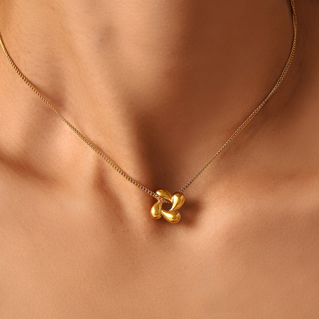 Stella Necklace