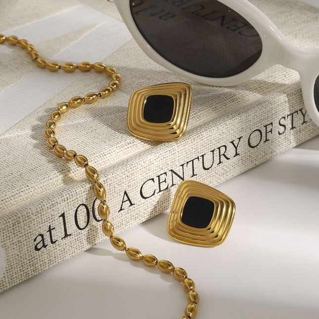 Jieding European and American resin titanium steel stud earrings women's non-fading earrings, light luxury, high-end earrings, stainless steel jewelry cross-border