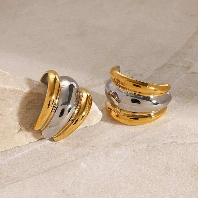 Jieding European and American stainless steel color-blocked double C earrings are high-end niche ins stud earrings titanium steel color-retaining earrings cross-border