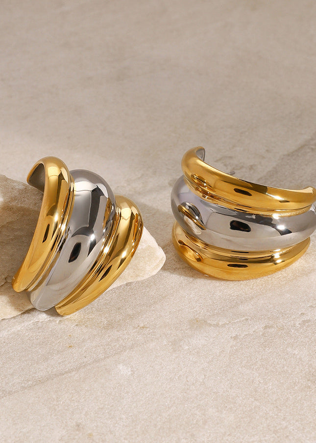 Jieding European and American stainless steel color-blocked double C earrings are high-end niche ins stud earrings titanium steel color-retaining earrings cross-border