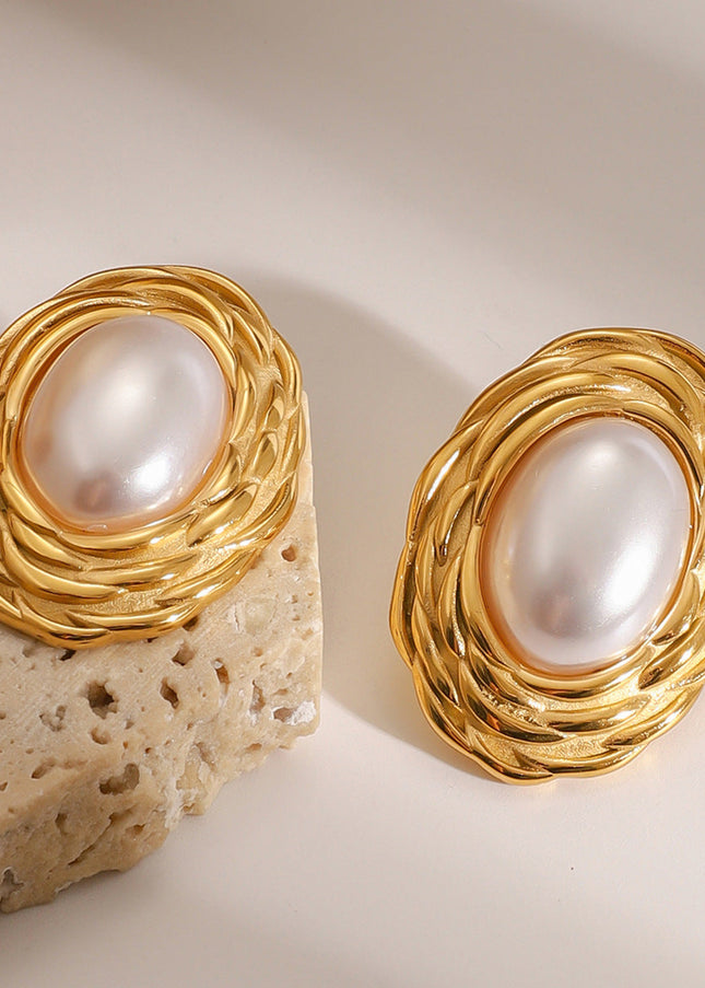 Jieding European and American stainless steel pearl stud earrings high-end retro light luxury earrings titanium steel earrings cross-border earring