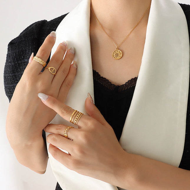 Tinay Necklace