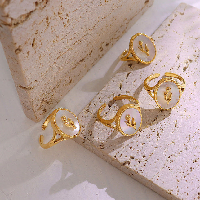 French trend ins cold wind copper material white sea shell open ring niche light luxury temperament hand ornament A316