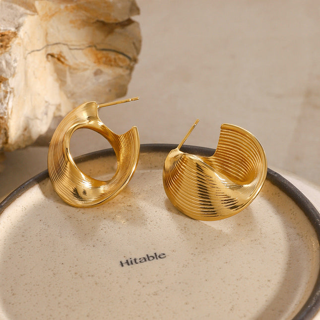 Jieding European and American stainless steel earrings high-end ins stud earrings retro earrings European and American cross-border jewelry titanium steel earrings