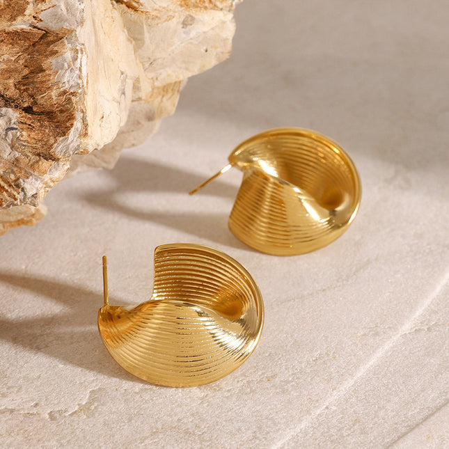 Jieding European and American stainless steel earrings high-end ins stud earrings retro earrings European and American cross-border jewelry titanium steel earrings