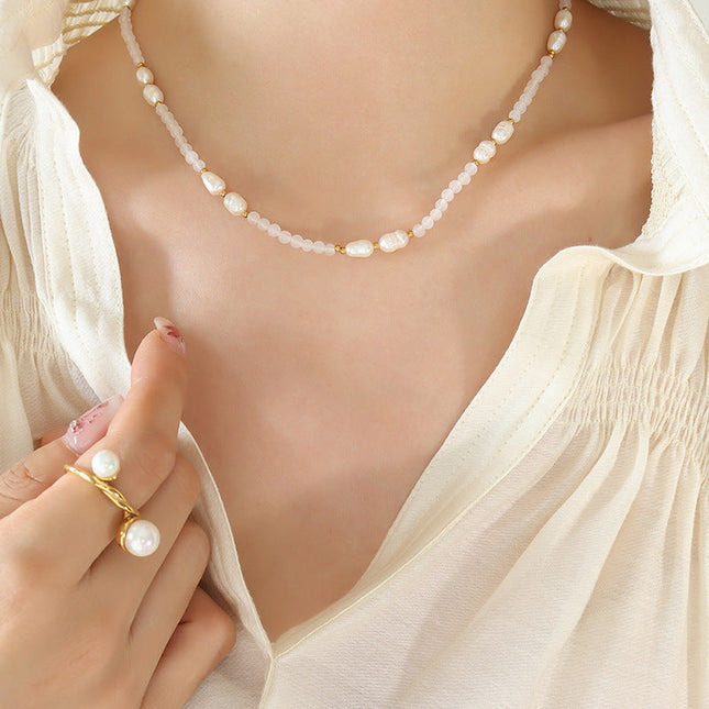 Twirley Necklace