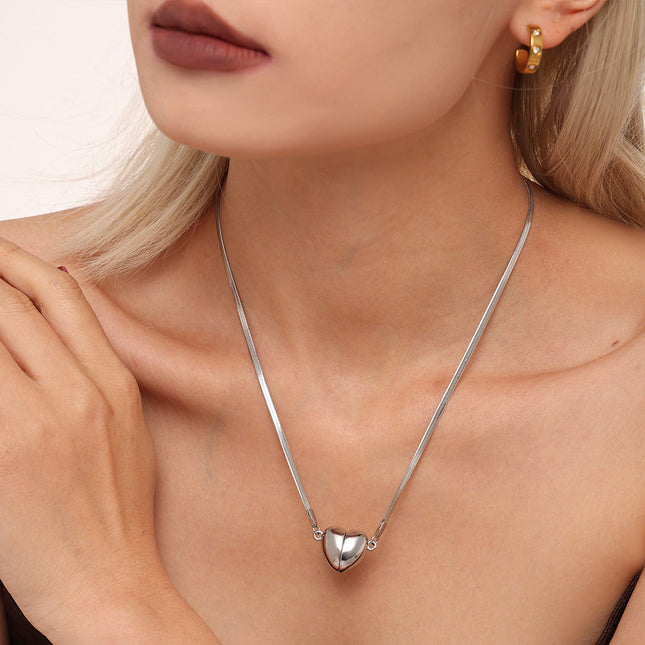 Varosa Necklace