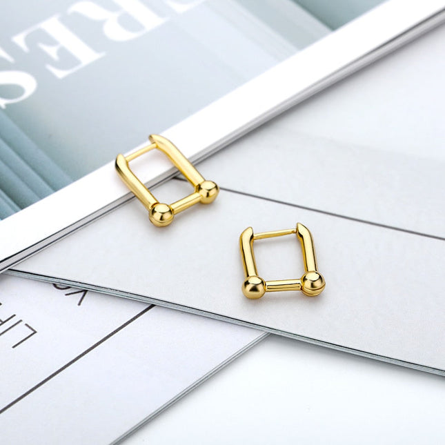 Visone Earrings | Gold Rectangle Hoop Earrings