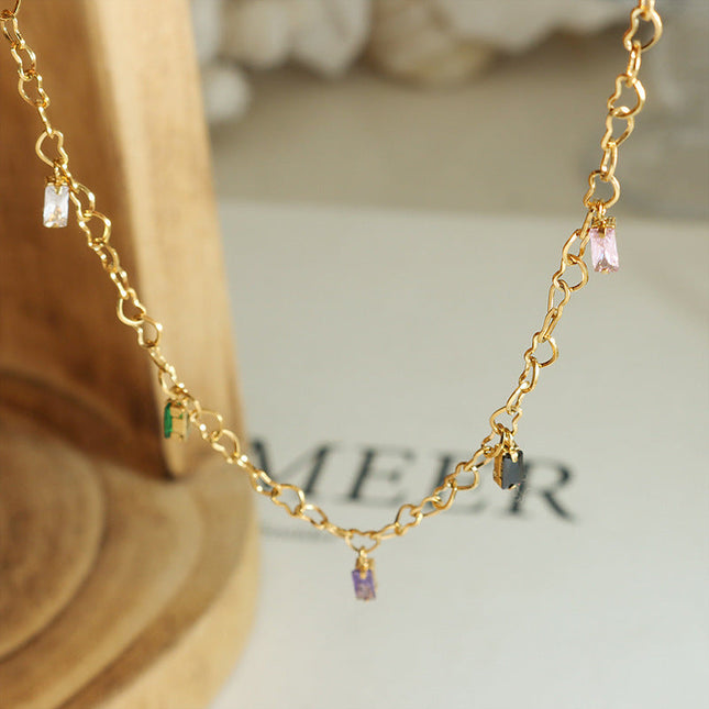 Autumn and winter Korean version of the fashion trend, versatile titanium steel gold-plated bracelet, personalized campus style bracelet manufacturers, exquisite women