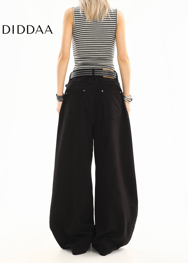 Washed Black Curved Design Loose Straight-Leg Jeans - Women’s Jeans