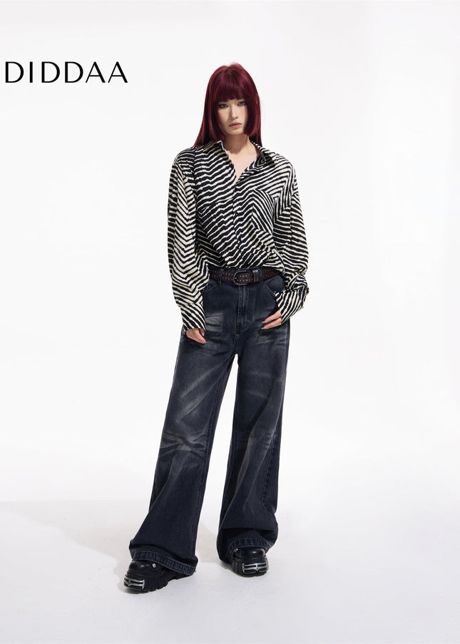 Washed Blue Minimalist Straight Fit Unisex Jeans - Men’s Jeans