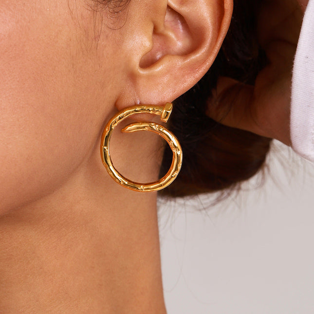 Jieding European and American stainless steel nail earrings luxury niche personality earrings titanium steel earrings cross-border earrings