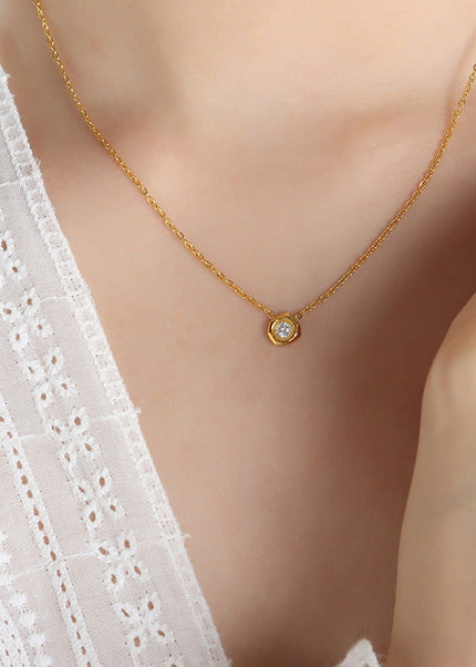 European and American trendy cool and versatile temperament, delicate meteorite shape inlaid zircon pendant necklace, niche design jewelry wholesale