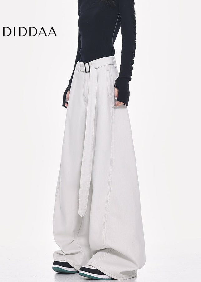 White High-Waisted Loose Fit Wide-Leg Jeans - Women’s Jeans