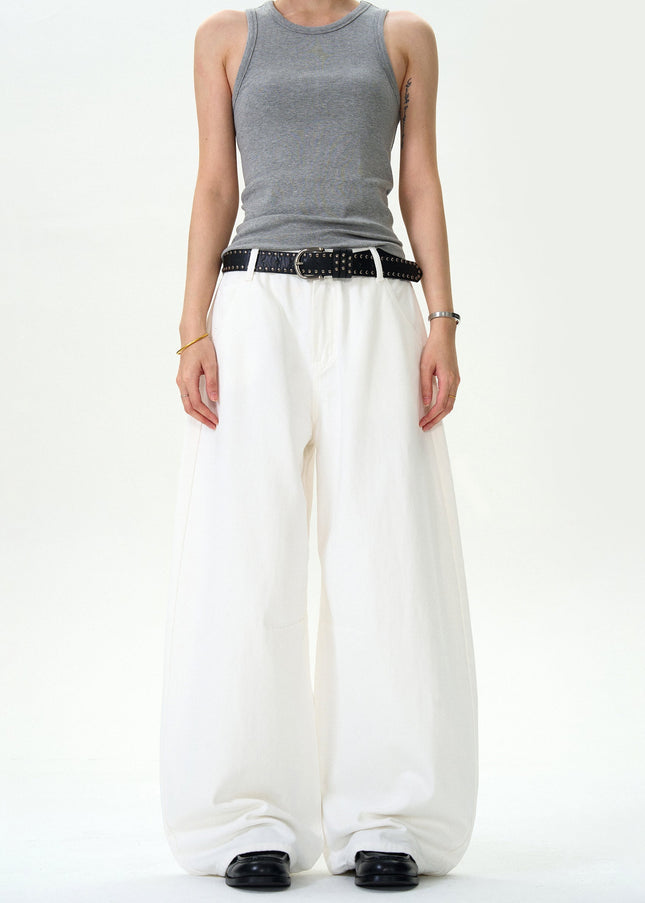 White Loose Fit Scimitar Jeans for Men and Women - Men’s Jeans