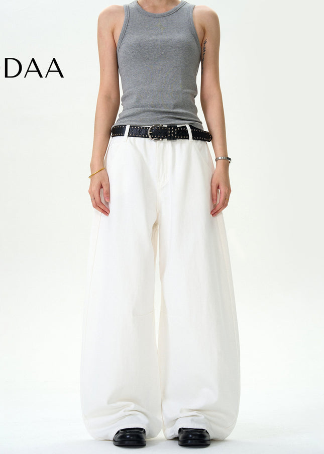 White Loose Fit Scimitar Jeans for Men and Women - S / White - Men’s Jeans