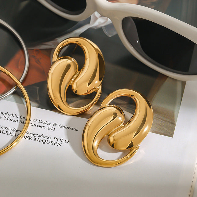 Jieding European and American titanium steel stud earrings do not fade ear jewelry, light luxury high-end earrings, stainless steel earrings cross-border