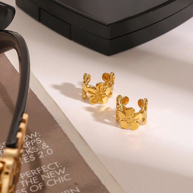 Jieding European and American stainless steel flower earrings are high-end, no ear piercings, ear bones, titanium steel earrings, cross-border earrings