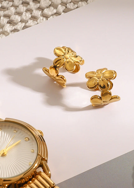 Jieding European and American stainless steel flower earrings are high-end, no ear piercings, ear bones, titanium steel earrings, cross-border earrings