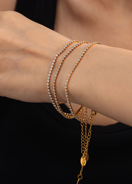 Hepburn style elegant and simple personality, light luxury style jewelry, inlaid zircon design, titanium steel gold-plated star bracelet