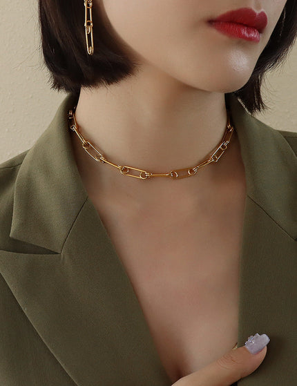Yumi Necklace